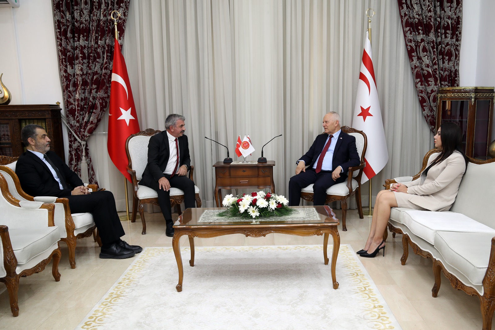 TÖRE, KKTC TELSİM HEYETİNİ KABUL ETTİ