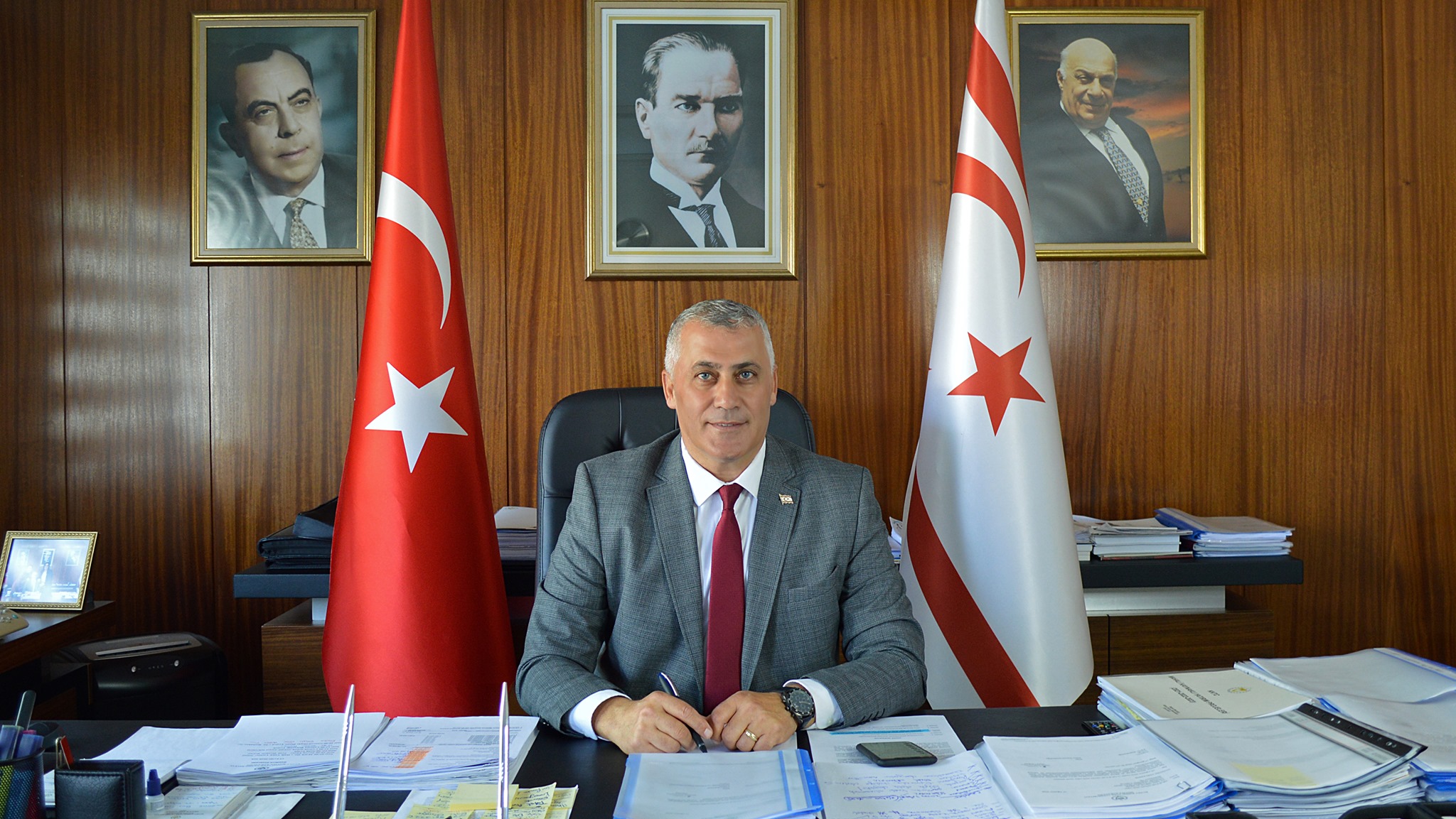 AMCAOĞLU’NDAN BAYRAKTAR, BOLAT VE KACIR’A KUTLAMA