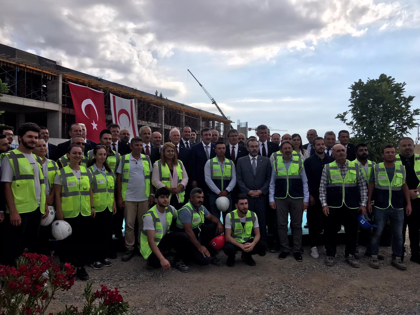 YILMAZ, KKTC CUMHURBAŞKANLIĞI VE MECLİS YERLEŞKESİ İNŞAATINDA İNCELEMELERDE BULUNDU