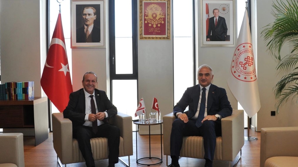 ATAOĞLU İLE ERSOY İSTANBUL’DA BİR ARAYA GELDİ