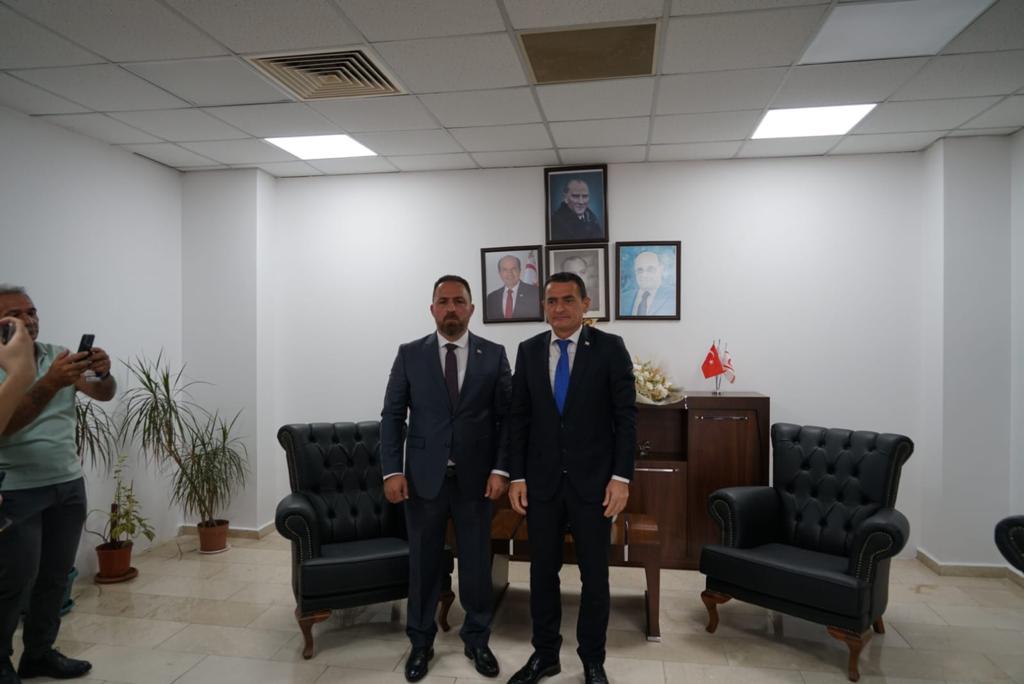 DURSUN OĞUZ TARIM BAKANLIĞI GÖREVİNİ HÜSEYİN ÇAVUŞ’A DEVRETTİ