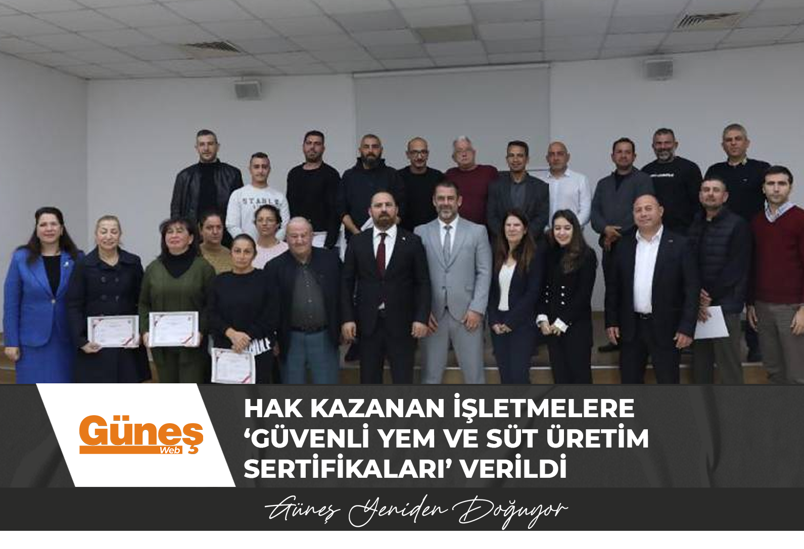 Bakan Çavuş, hak kazanan işletmelere “Güvenli Yem ve Süt Üretim Sertifikaları”nı verdi