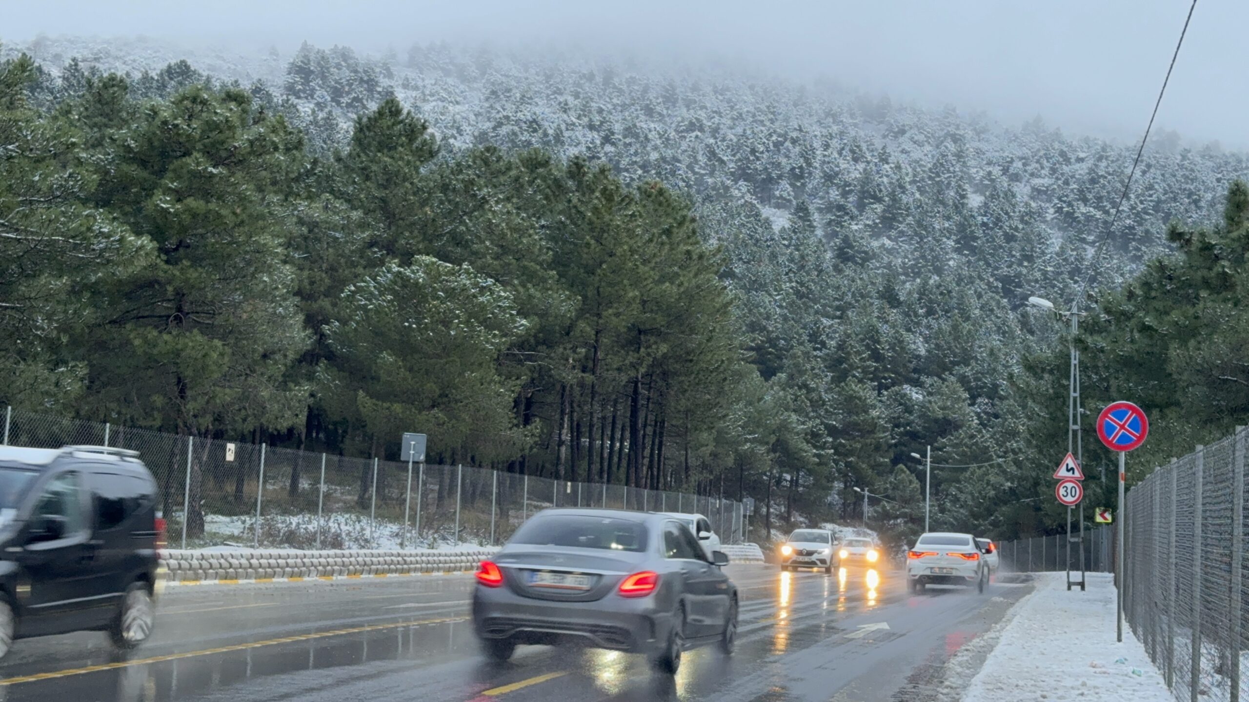 İstanbul’da beklenen kar geldi