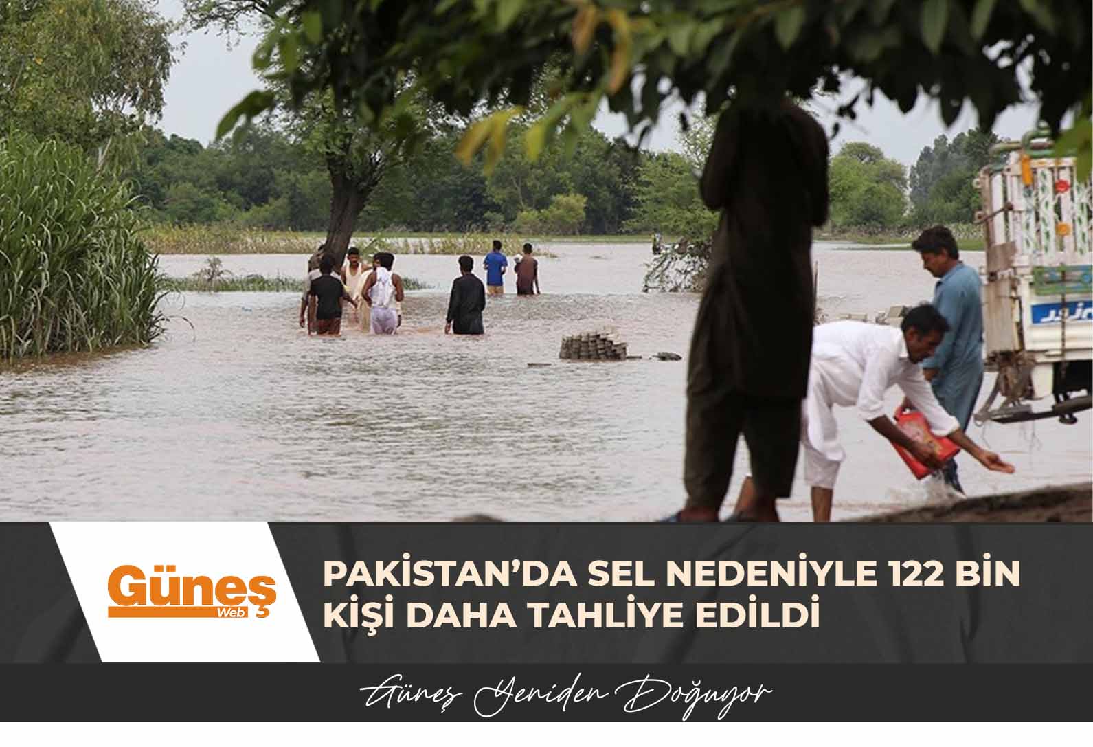 Pakistan’da sel nedeniyle 122 bin kişi daha tahliye edildi