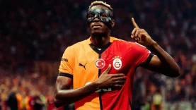 Osimhen Galatasaray tarihine geçti