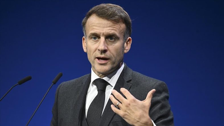 Macron, Avrupa’yı yapay zeka alanına liderlik etmeye çağırdı