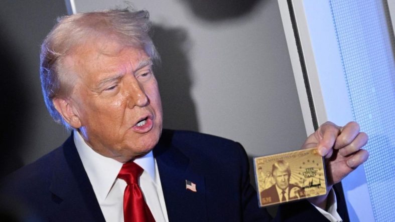 donald-trump-gold-card