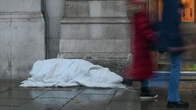 İngiltere’de evsizlerin sayısı 382 bini geçti