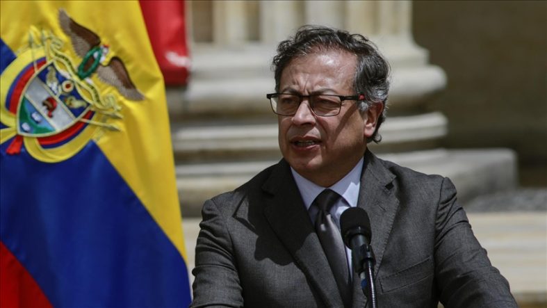 Kolombiya Cumhurbaşkanı Petro’dan, ABD’ye Venezuela tepkisi