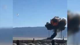 ABD Hava Kuvvetlerinin gösteri uçağı düştü