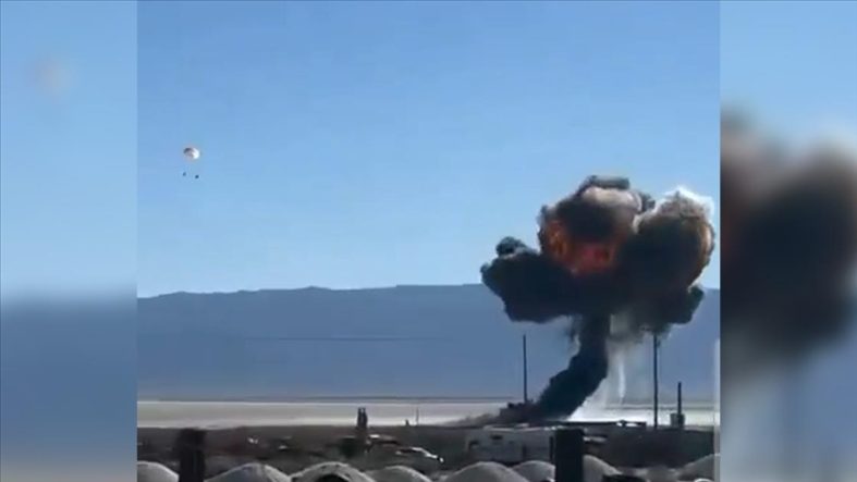 ABD Hava Kuvvetlerinin gösteri uçağı düştü