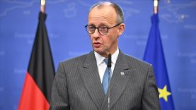 thumbs_b_c_3ce360679e8248eca99517623457678c